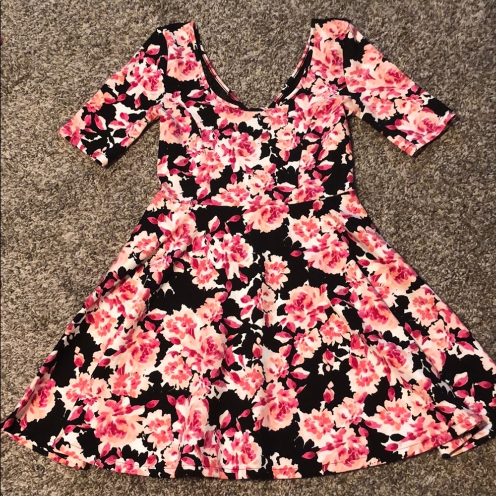 Super cute Bethany Mota x Aeropostale dress!!!
